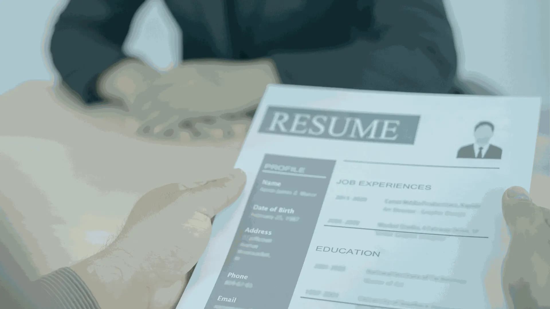 Why Unrealistic Job Descriptions Are Worsening Europe’s Skills Gap